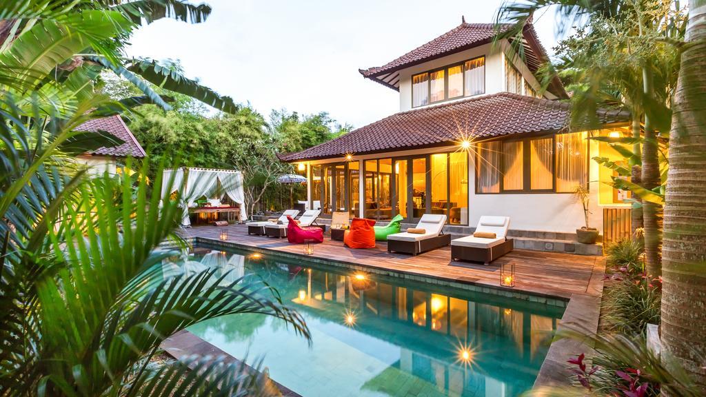 Luxury Villa Kudeta 300M Beach And Heart Of Seminyak Екстер'єр фото